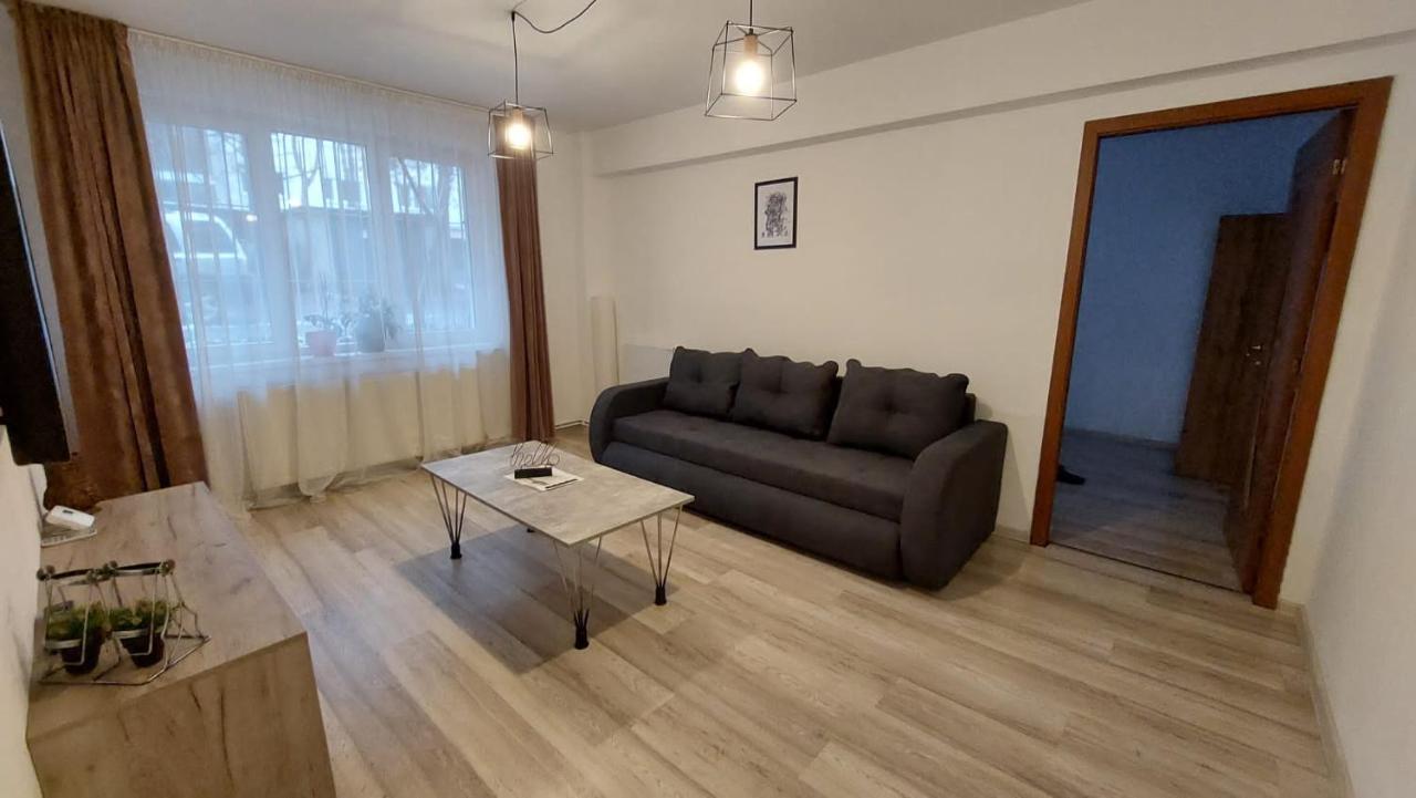 Youth Central Apartment Târgu-Mureş Eksteriør billede
